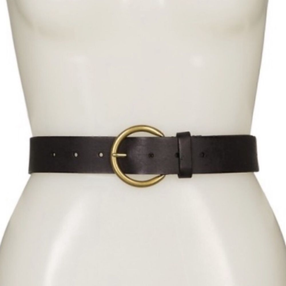 🖤 NWT Frye Flat Black Leather Classic Belt